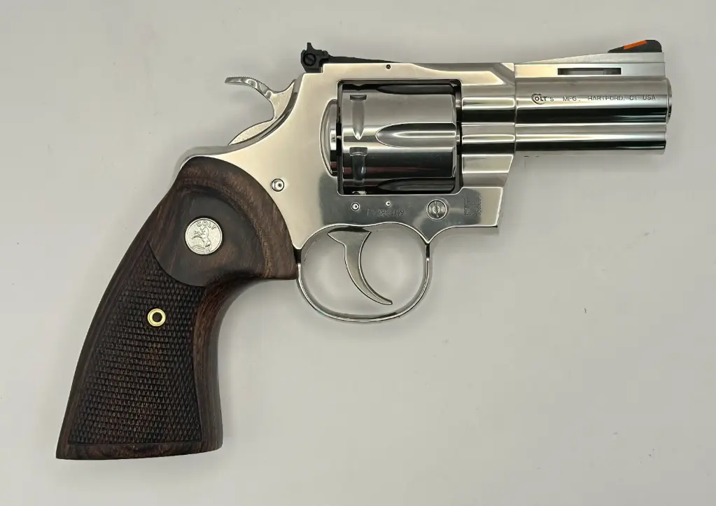REVOLVER COLT PYTHON 3" STAINLESS - CAL.357 MAGNUM
