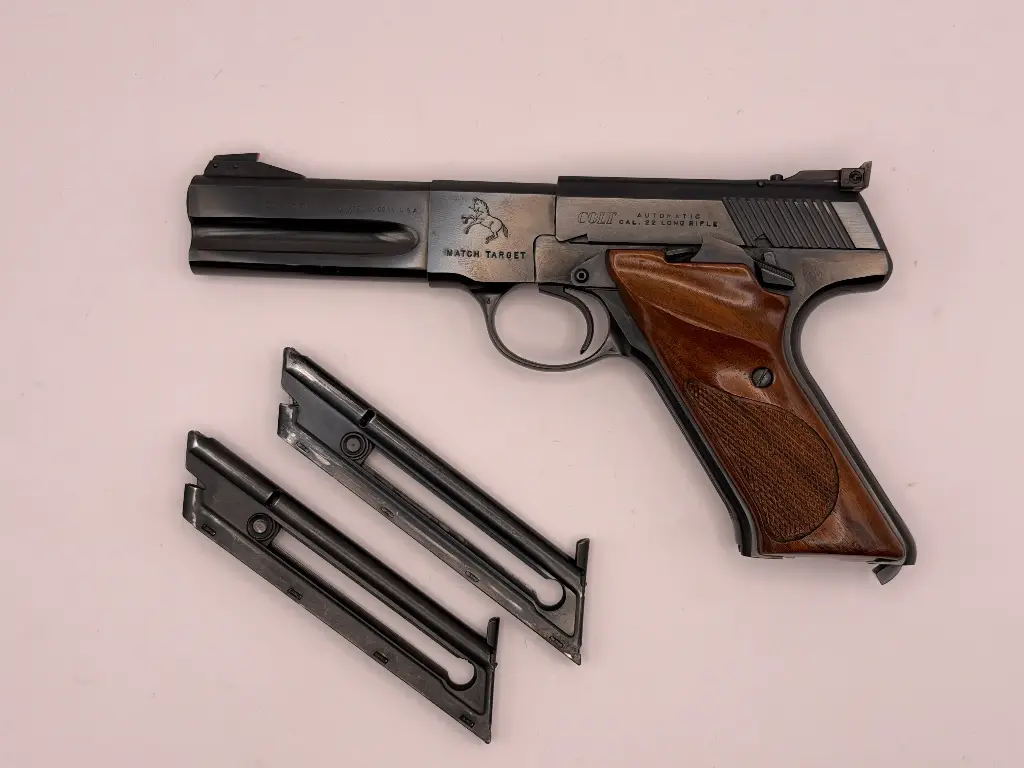 Colt Woodman Match Target 4.5" 22lr